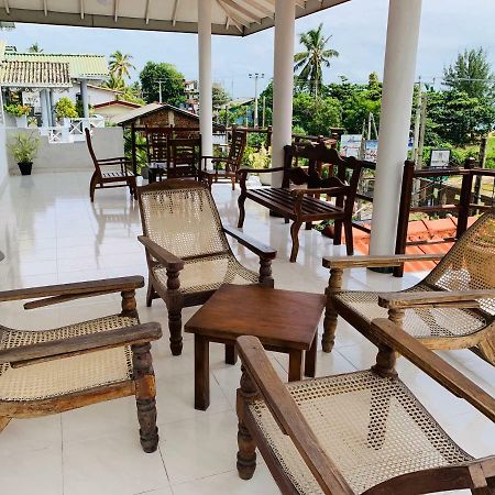 Sam'S Guest House Unawatuna Exterior foto